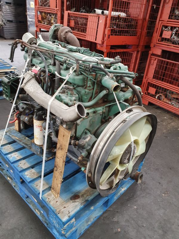 Двигатель для Строительной техники Volvo  TD63E: фото 6