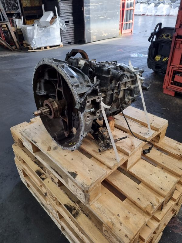 ZF 6S800TO - Коробка передач: фото 3 ZF 6S800TO - Коробка передач: фото 3