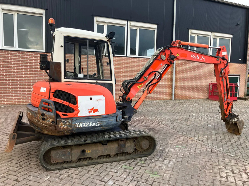 Kubota KX121-3a - Мини-экскаватор: фото 2 Kubota KX121-3a - Мини-экскаватор: фото 2