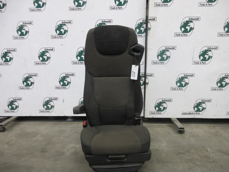 DAF 1710410 // 1707550 STOELEN SET DAF LF 210 EURO 6 MODEL 2020 - Сиденье для Грузовиков: фото 3 DAF 1710410 // 1707550 STOELEN SET DAF LF 210 EURO 6 MODEL 2020 - Сиденье для Грузовиков: фото 3