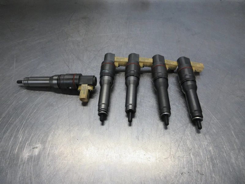 DAF 2005596 INJECTOR DAF MX 13 U2 460 PK EURO 6 5X OPVOORRAAD - Топливный фильтр для Грузовиков: фото 2 DAF 2005596 INJECTOR DAF MX 13 U2 460 PK EURO 6 5X OPVOORRAAD - Топливный фильтр для Грузовиков: фото 2
