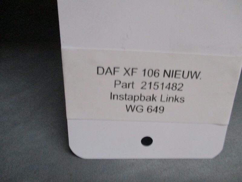 DAF 2151482 instapkast Daf XF 106 - Кабина и интерьер для Грузовиков: фото 2 DAF 2151482 instapkast Daf XF 106 - Кабина и интерьер для Грузовиков: фото 2