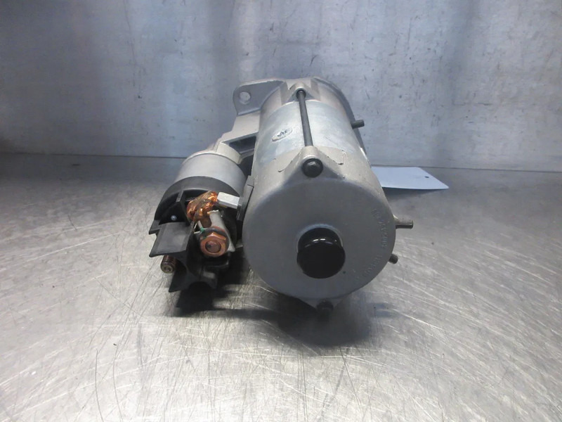 Iveco 5801577136 STARTMOTOR IVECO HI WAY NIEUWE 5 X OP VOORRAAD - Стартер для Грузовиков: фото 4 Iveco 5801577136 STARTMOTOR IVECO HI WAY NIEUWE 5 X OP VOORRAAD - Стартер для Грузовиков: фото 4
