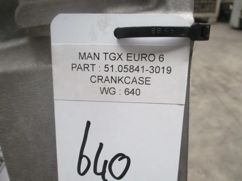 MAN 51.05841-3019 carterpan deel D2676 LF euro 6 - Масляный поддон для Грузовиков: фото 5 MAN 51.05841-3019 carterpan deel D2676 LF euro 6 - Масляный поддон для Грузовиков: фото 5