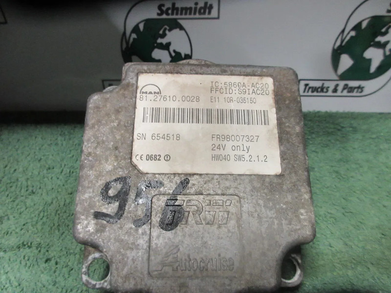 MAN 81.27610-0028 RADAR SENSOR MAN 18.440 TGX EURO 6 MODEL 2016 - Электрическая система для Грузовиков: фото 2 MAN 81.27610-0028 RADAR SENSOR MAN 18.440 TGX EURO 6 MODEL 2016 - Электрическая система для Грузовиков: фото 2