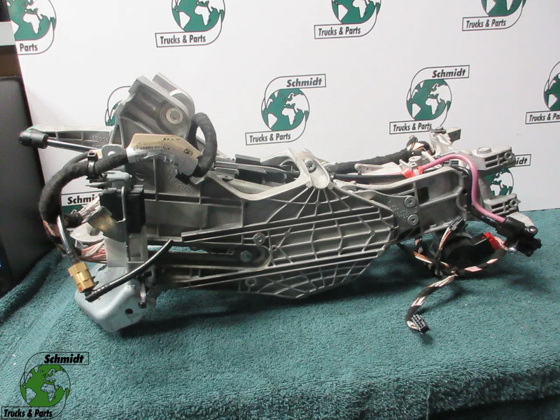 MAN 81.46113-6289 // 81.46433-6020 // 81.64633-6019 // STUURKOLOM MAN 18.510 EURO 6 - Рулевая колонка для Грузовиков: фото 1 MAN 81.46113-6289 // 81.46433-6020 // 81.64633-6019 // STUURKOLOM MAN 18.510 EURO 6 - Рулевая колонка для Грузовиков: фото 1