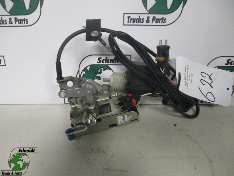 MAN 81.62680-6148 portier slot - Электрическая система для Грузовиков: фото 1 MAN 81.62680-6148 portier slot - Электрическая система для Грузовиков: фото 1