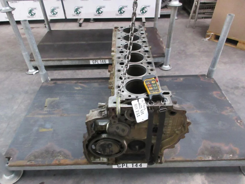 Mercedes-Benz A 002 010 65 00 ONDERBLOCK LEEG OM471.900 LA EURO 6 - Двигатель и запчасти для Грузовиков: фото 5 Mercedes-Benz A 002 010 65 00 ONDERBLOCK LEEG OM471.900 LA EURO 6 - Двигатель и запчасти для Грузовиков: фото 5