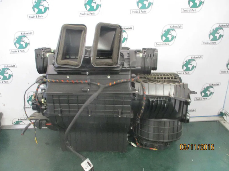 Mercedes-Benz A 960 830 22 60 KACHEL HUIS MP 4 EURO 6 - Отопление/ Вентиляция для Грузовиков: фото 3 Mercedes-Benz A 960 830 22 60 KACHEL HUIS MP 4 EURO 6 - Отопление/ Вентиляция для Грузовиков: фото 3