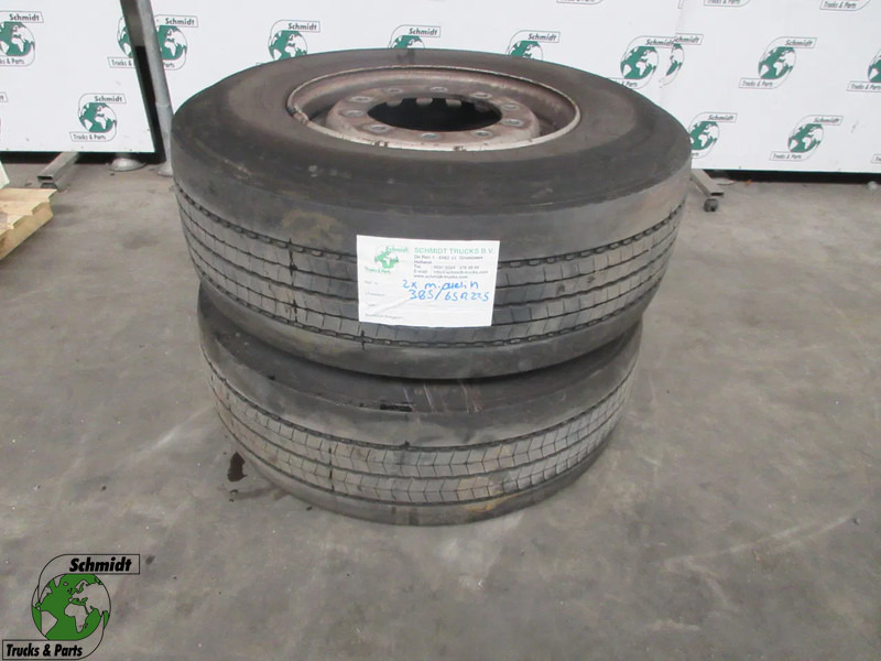 Michelin 385/65 R 22.5 BAND MET STAALEN WIELEN PROFIEL 50% - Шина для Грузовиков: фото 1 Michelin 385/65 R 22.5 BAND MET STAALEN WIELEN PROFIEL 50% - Шина для Грузовиков: фото 1