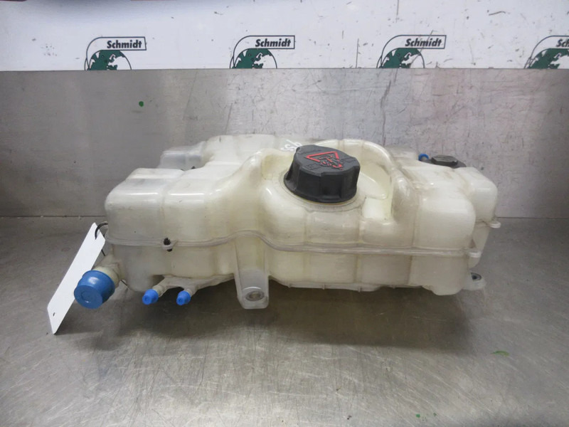 Scania 2277077 SCANIA S 450 NGS Expansiereservoir MODEL 2021 - Расширительный бачок для Грузовиков: фото 2 Scania 2277077 SCANIA S 450 NGS Expansiereservoir MODEL 2021 - Расширительный бачок для Грузовиков: фото 2