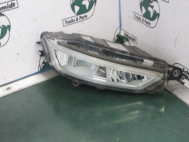 Volvo 23752741 // MISTLAMP VOLVO FM 330 EURO 6 MODEL 2023 - Противотуманная фара для Грузовиков: фото 3 Volvo 23752741 // MISTLAMP VOLVO FM 330 EURO 6 MODEL 2023 - Противотуманная фара для Грузовиков: фото 3
