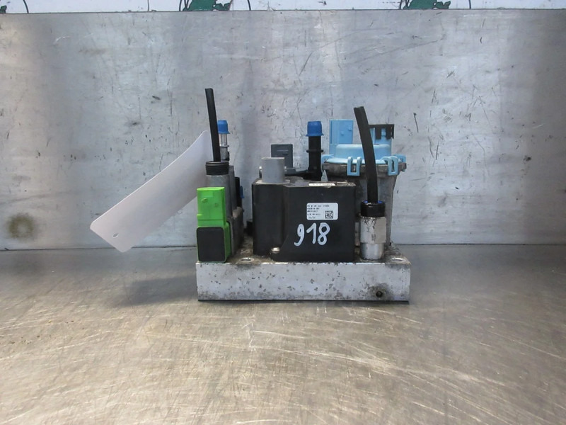 Volvo FL AD BLUE POMP 22608244 EURO 6 - Выхлопная система для Грузовиков: фото 2 Volvo FL AD BLUE POMP 22608244 EURO 6 - Выхлопная система для Грузовиков: фото 2