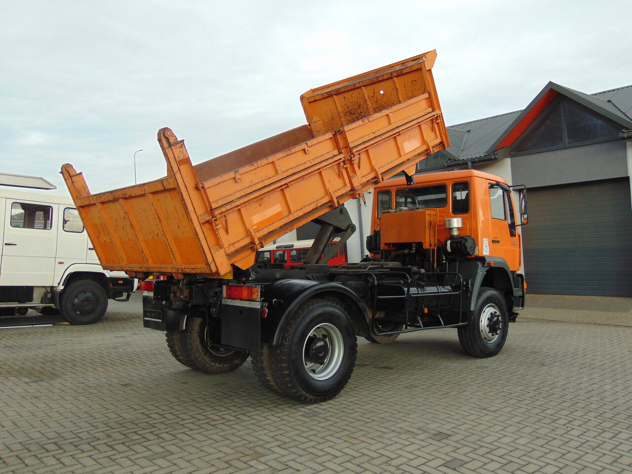 Самосвал MAN 18-224 4x4 KIPER: фото 11