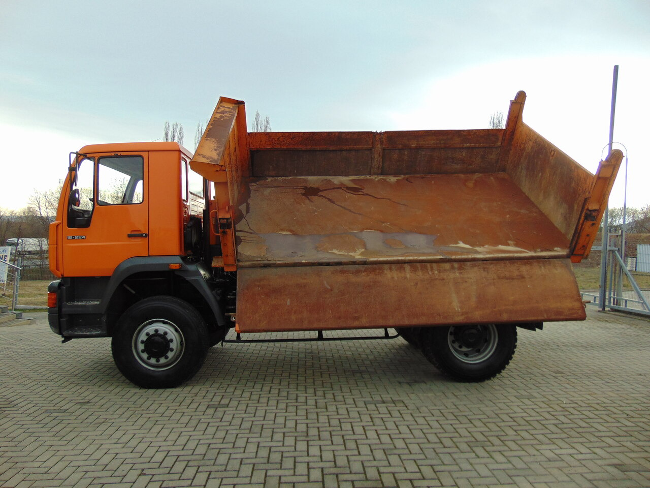 Самосвал MAN 18-224 4x4 KIPER: фото 12