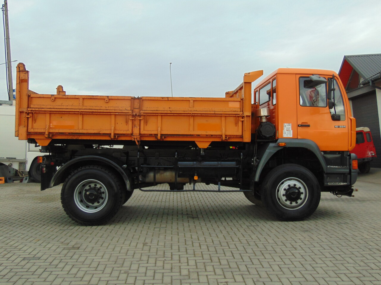 Самосвал MAN 18-224 4x4 KIPER: фото 6