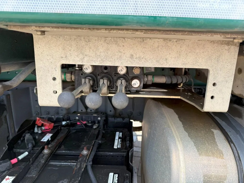 DAF CF410 / ENGINE RUNNING / ONLY:74525 KM / HYVA SKIPLOADER 3250 KG / AIRCO / AUTOMATIC / EURO-6 / 2020 в лизинг DAF CF410 / ENGINE RUNNING / ONLY:74525 KM / HYVA SKIPLOADER 3250 KG / AIRCO / AUTOMATIC / EURO-6 / 2020: фото 16