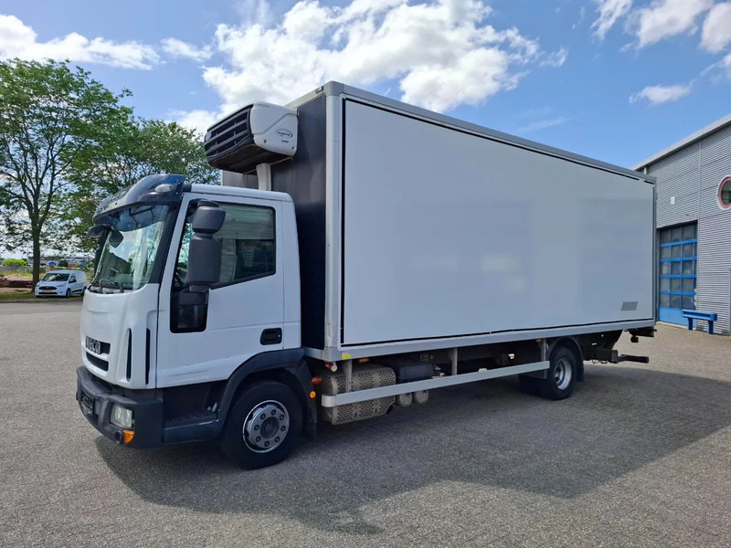 Iveco EuroCargo 120 / COOL TRUCK / CARRIER XARIOS 600 / PLATFORM 2000KG / ONLY:340634 KM / AIRCO / MANUAL / EURO-6 / 2014 - Изотермический грузовик: фото 1 Iveco EuroCargo 120 / COOL TRUCK / CARRIER XARIOS 600 / PLATFORM 2000KG / ONLY:340634 KM / AIRCO / MANUAL / EURO-6 / 2014 - Изотермический грузовик: фото 1