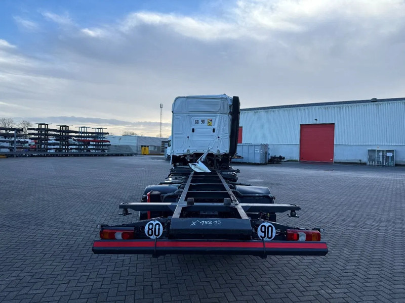 Mercedes-Benz Actros 1845 / ONLY:467007 KM / MIRRORCAM / FULL-AIR / AIRCO / AUTOMATIC / EURO-6 / 2022 - Грузовик-шасси: фото 4 Mercedes-Benz Actros 1845 / ONLY:467007 KM / MIRRORCAM / FULL-AIR / AIRCO / AUTOMATIC / EURO-6 / 2022 - Грузовик-шасси: фото 4