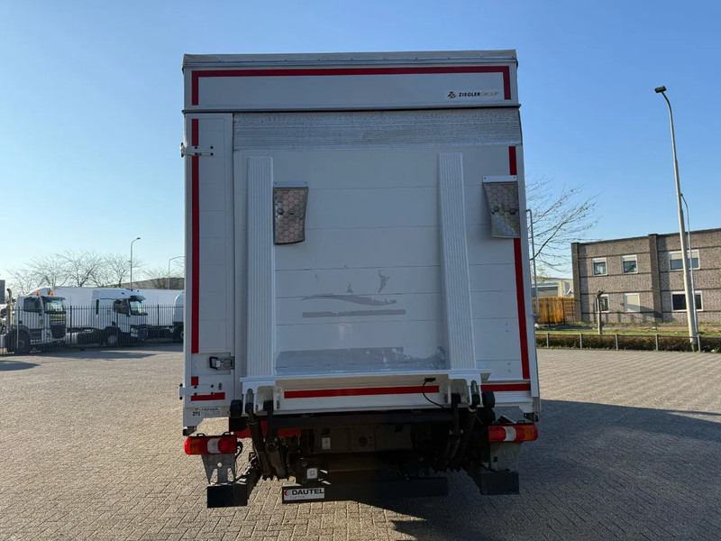 Mercedes-Benz Atego 821L / GERMAN TRUCK / ONLY:21672 KM / PLATFORM 1500KG / SMARTKEYS / CURTAIN SAILS / AIRCO / AUTOMATIC / EURO-6 / 2023 - Грузовик с закрытым кузовом: фото 5 Mercedes-Benz Atego 821L / GERMAN TRUCK / ONLY:21672 KM / PLATFORM 1500KG / SMARTKEYS / CURTAIN SAILS / AIRCO / AUTOMATIC / EURO-6 / 2023 - Грузовик с закрытым кузовом: фото 5