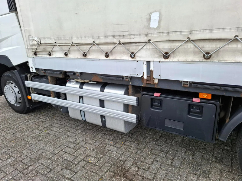 Тентованный грузовик Renault T480 COMFORT / DOUBLE TANK / TIR LINE / TUV:30-03-2026 / THROUGH LOADING SYSTEM / LWDS / AUTOMATIC / EURO-6 / 2017: фото 12 Тентованный грузовик Renault T480 COMFORT / DOUBLE TANK / TIR LINE / TUV:30-03-2026 / THROUGH LOADING SYSTEM / LWDS / AUTOMATIC / EURO-6 / 2017: фото 12