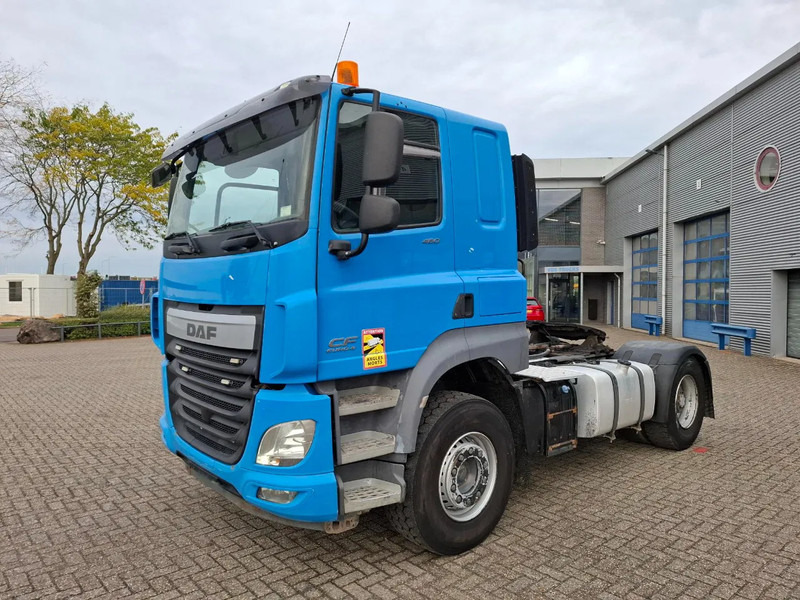 DAF CF460 / INTARDER / BIG AXLE / HYDRAULICS / ONLY:512884 KM / LWDS / ACC / FRIDGE / AUTOMATIC / EURO-6 / 2017 - Тягач: фото 1 DAF CF460 / INTARDER / BIG AXLE / HYDRAULICS / ONLY:512884 KM / LWDS / ACC / FRIDGE / AUTOMATIC / EURO-6 / 2017 - Тягач: фото 1