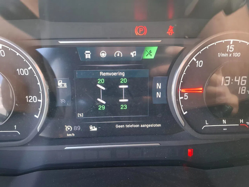 Тягач Scania NGS G340 / RETARDER / ONLY:541696 KM / TUV:01-03-2026 / CLEAN NL TRUCK / LWDS / LNG / AUTOMATIC / EURO-6 / 2019: фото 17
