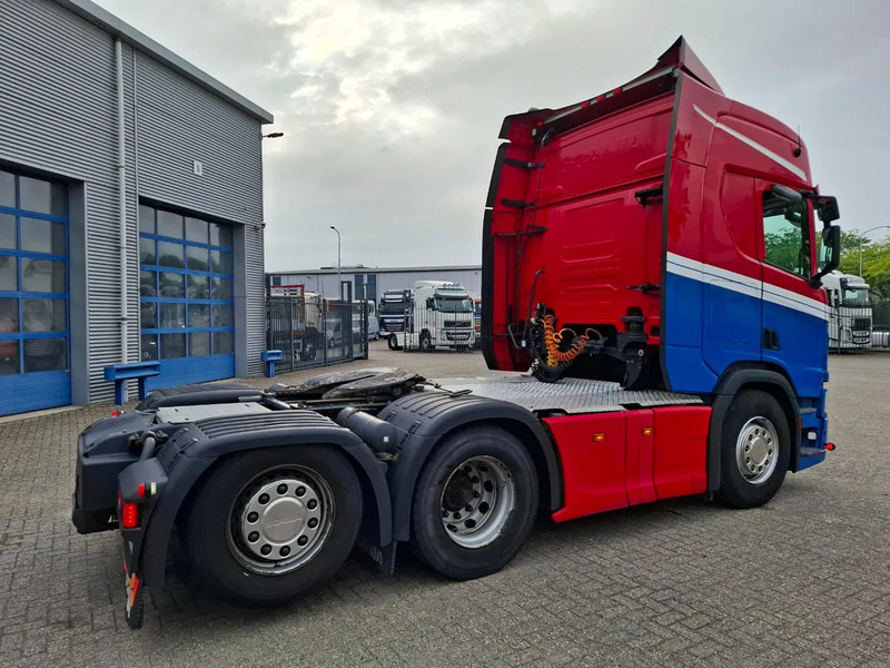 Scania NGS R500 / 6X2 / FULL-AIR / NAVI / LWDS / 768193 KM / AUTOMATIC / EURO-6 / 2018 - Тягач: фото 5 Scania NGS R500 / 6X2 / FULL-AIR / NAVI / LWDS / 768193 KM / AUTOMATIC / EURO-6 / 2018 - Тягач: фото 5