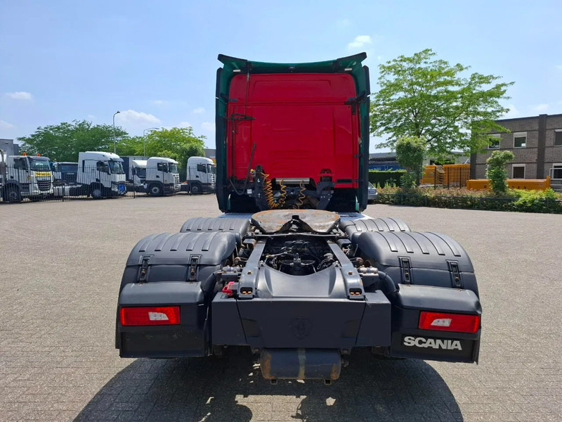 Scania NGS R580 V8 / RETARDER / HYDRAULICS / FULL-AIR / ONLY:644971 KM / LWDS / NAVI / FRIDGE / AUTOMATIC / EURO-6 / 2017 - Тягач: фото 4 Scania NGS R580 V8 / RETARDER / HYDRAULICS / FULL-AIR / ONLY:644971 KM / LWDS / NAVI / FRIDGE / AUTOMATIC / EURO-6 / 2017 - Тягач: фото 4