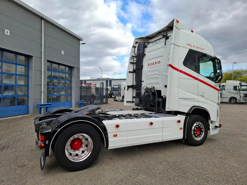 Volvo FH4-460 / CLEAN NL TRUCK / VEB+ / ADR / ACC / LWDS / DAS / DOUBLE TANK / LEATHER / FRIDGE / ALCOA / EURO-6 / 2016 - Тягач: фото 5 Volvo FH4-460 / CLEAN NL TRUCK / VEB+ / ADR / ACC / LWDS / DAS / DOUBLE TANK / LEATHER / FRIDGE / ALCOA / EURO-6 / 2016 - Тягач: фото 5