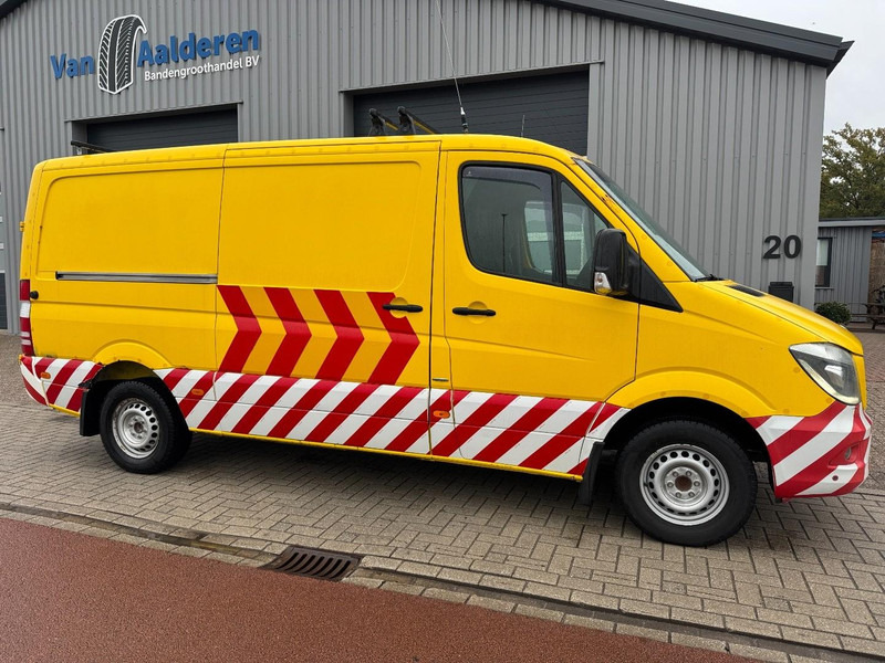 Mercedes-Benz 319 L2/H1 BF3 Begleit-/Convooi-/Begleiding-/Camper - Цельнометаллический фургон: фото 2 Mercedes-Benz 319 L2/H1 BF3 Begleit-/Convooi-/Begleiding-/Camper - Цельнометаллический фургон: фото 2