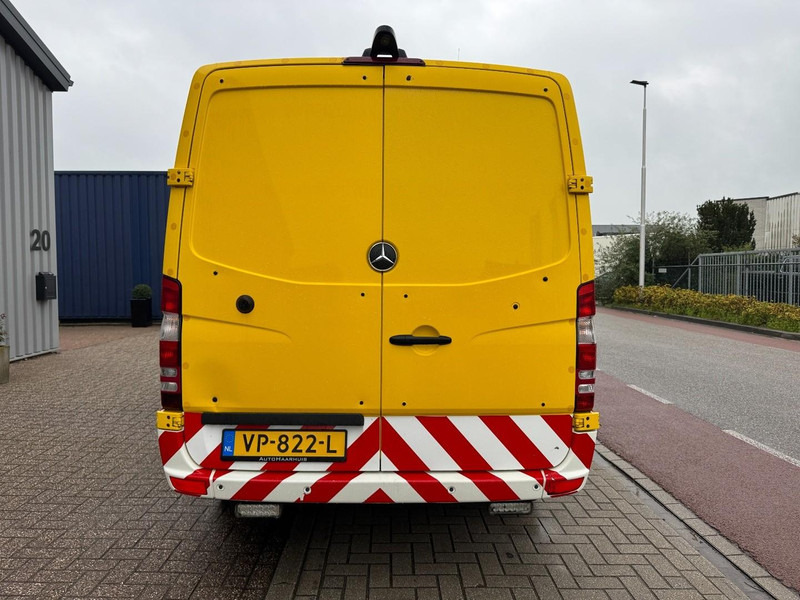 Mercedes-Benz 319 L2/H1 BF3 Begleit-/Convooi-/Begleiding-/Camper - Цельнометаллический фургон: фото 4 Mercedes-Benz 319 L2/H1 BF3 Begleit-/Convooi-/Begleiding-/Camper - Цельнометаллический фургон: фото 4