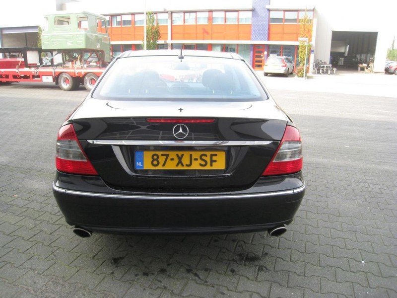 Mercedes-Benz E-Klasse 280 CDI, Sport - Седан: фото 3 Mercedes-Benz E-Klasse 280 CDI, Sport - Седан: фото 3