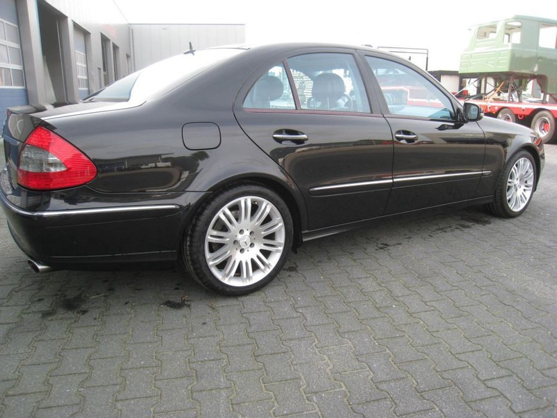 Mercedes-Benz E-Klasse 280 CDI, Sport - Седан: фото 2 Mercedes-Benz E-Klasse 280 CDI, Sport - Седан: фото 2