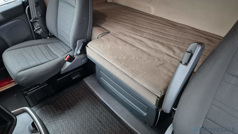 SCANIA R440 TOP LINE EURO 5 - Тягач: фото 5 SCANIA R440 TOP LINE EURO 5 - Тягач: фото 5