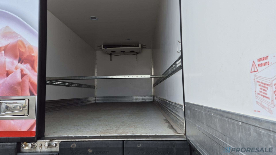 VOLVO FL 250 BB EURO 6 - mrazírna + CARRIER XARIOS 600 EL MAXI - Рефрижератор: фото 5 VOLVO FL 250 BB EURO 6 - mrazírna + CARRIER XARIOS 600 EL MAXI - Рефрижератор: фото 5