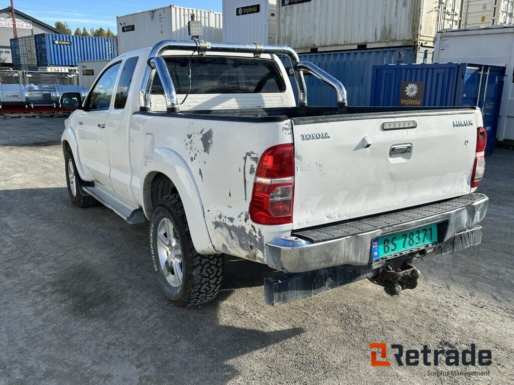 Bil Toyota Hilux - Легковой автомобиль: фото 4 Bil Toyota Hilux - Легковой автомобиль: фото 4