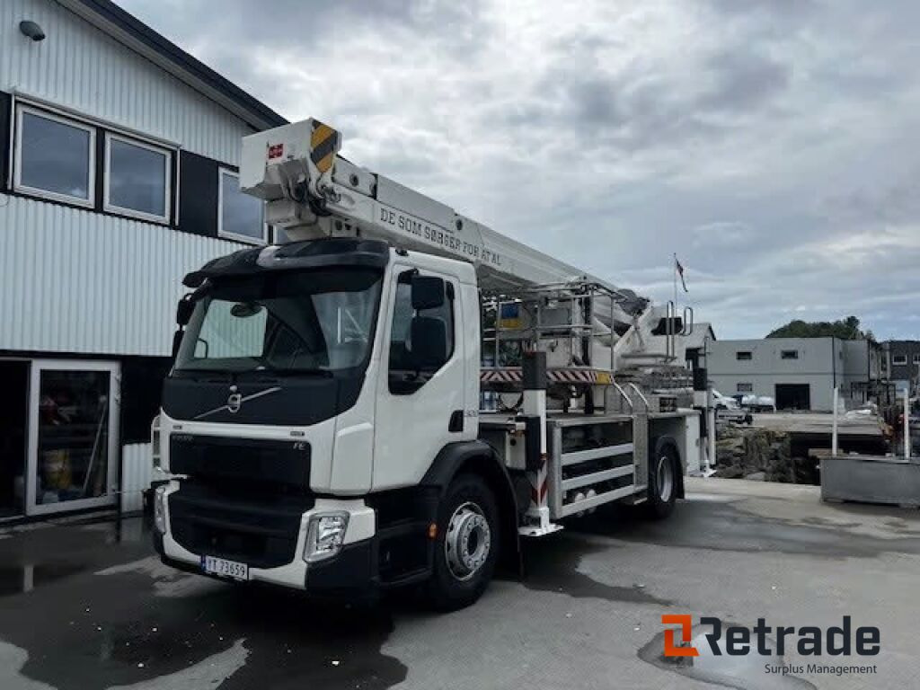 Bronto S35MDT skylift - Грузовик с подъемником: фото 1 Bronto S35MDT skylift - Грузовик с подъемником: фото 1