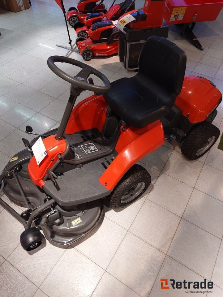 Eldriven gräsklippare Husqvarna R 112 IC RIDER - Газонокосилка: фото 1 Eldriven gräsklippare Husqvarna R 112 IC RIDER - Газонокосилка: фото 1