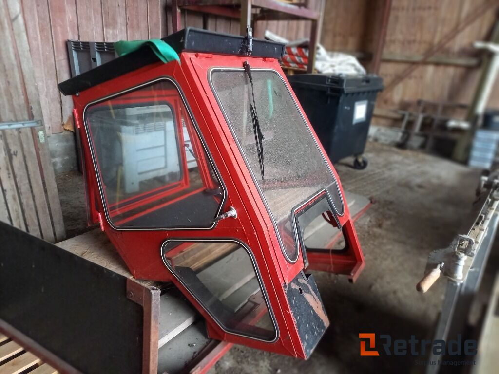 Førerhus til traktor - Кабина для Сельскохозяйственной техники: фото 2 Førerhus til traktor - Кабина для Сельскохозяйственной техники: фото 2
