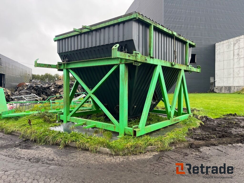 Forskelligt udstyr Asfalt silo Isoleret asfalt silo 60 Tons - Асфальтоукладочная техника: фото 5 Forskelligt udstyr Asfalt silo Isoleret asfalt silo 60 Tons - Асфальтоукладочная техника: фото 5