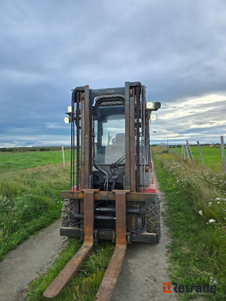Gaffeltruck Kalmar DCD 55-6 - Дизельный погрузчик: фото 3 Gaffeltruck Kalmar DCD 55-6 - Дизельный погрузчик: фото 3