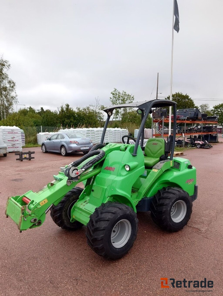 Kompaktlastare Avant 520 - Компактный фронтальный погрузчик: фото 1 Kompaktlastare Avant 520 - Компактный фронтальный погрузчик: фото 1