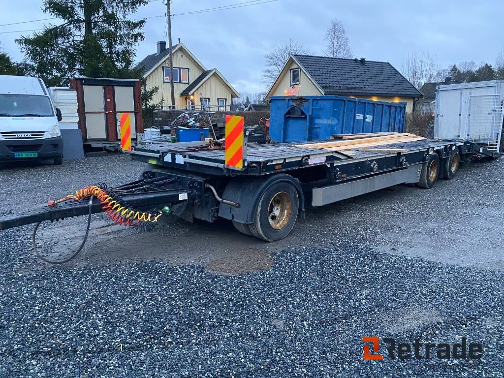 MCCAULEY MAC-TLL3-33 - Низкорамный прицеп: фото 1 MCCAULEY MAC-TLL3-33 - Низкорамный прицеп: фото 1