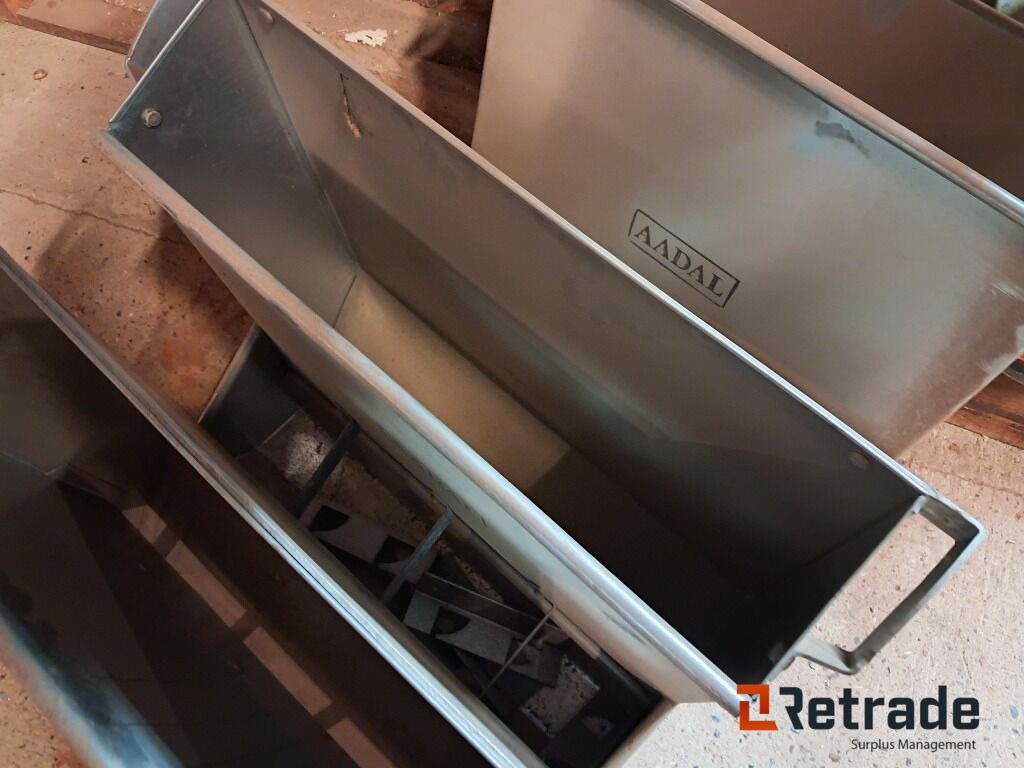 Foderautomater 3 stk Aadal - Сельскохозяйственная техника: фото 4 Foderautomater 3 stk Aadal - Сельскохозяйственная техника: фото 4