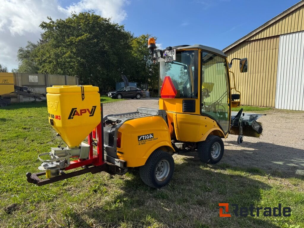 STIGA TITAN 740DCR - Сельскохозяйственная техника: фото 3 STIGA TITAN 740DCR - Сельскохозяйственная техника: фото 3