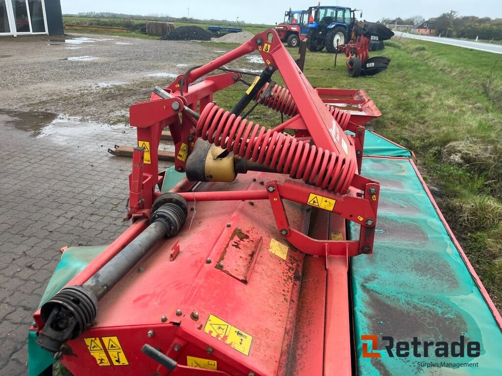 Slåmaskine Kverneland 3532 FT - MCF 08 Frontmonteret slåmaskine - Сельскохозяйственная техника: фото 5 Slåmaskine Kverneland 3532 FT - MCF 08 Frontmonteret slåmaskine - Сельскохозяйственная техника: фото 5