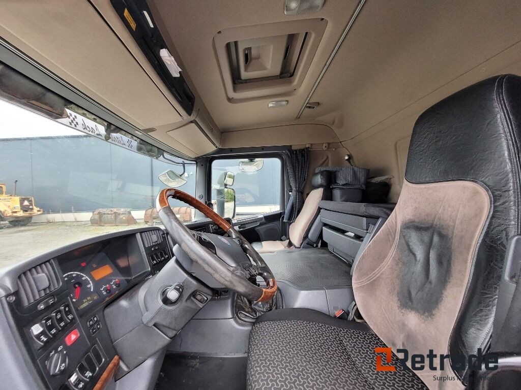 Skåpbil SCANIA P420LB6X2*4MNB - Euro 5 - Грузовик с закрытым кузовом: фото 5 Skåpbil SCANIA P420LB6X2*4MNB - Euro 5 - Грузовик с закрытым кузовом: фото 5
