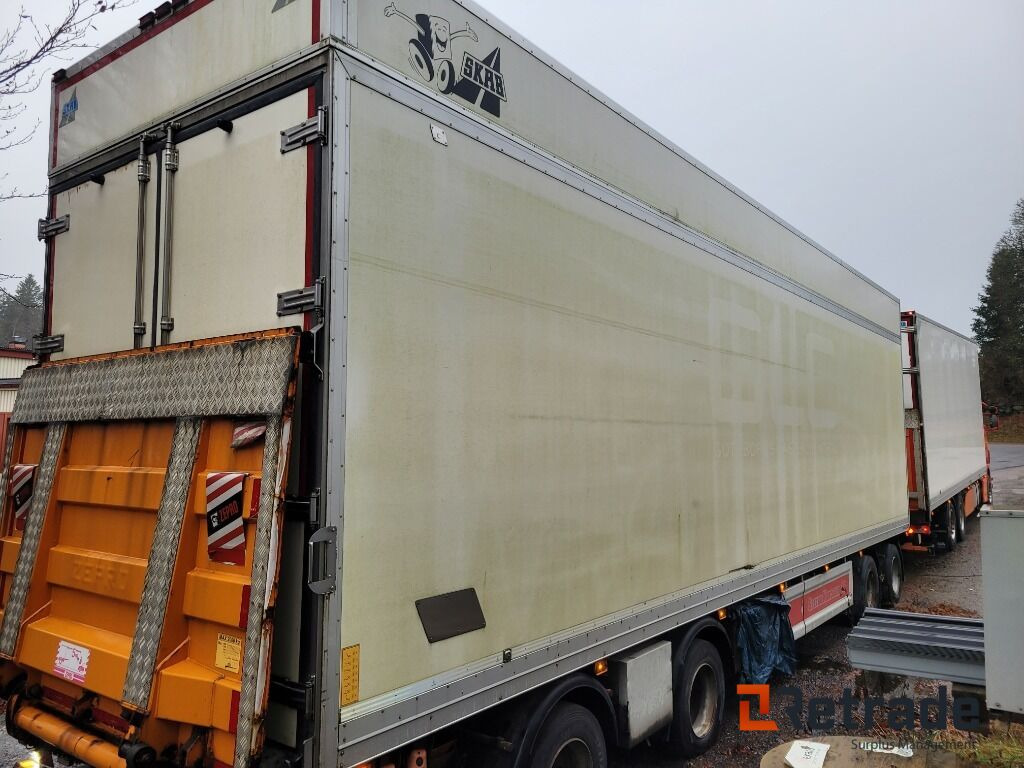Släp / kylsläp HFR med SKAB dubbelplan skåp 4 axligt - Прицеп-рефрижератор: фото 4 Släp / kylsläp HFR med SKAB dubbelplan skåp 4 axligt - Прицеп-рефрижератор: фото 4
