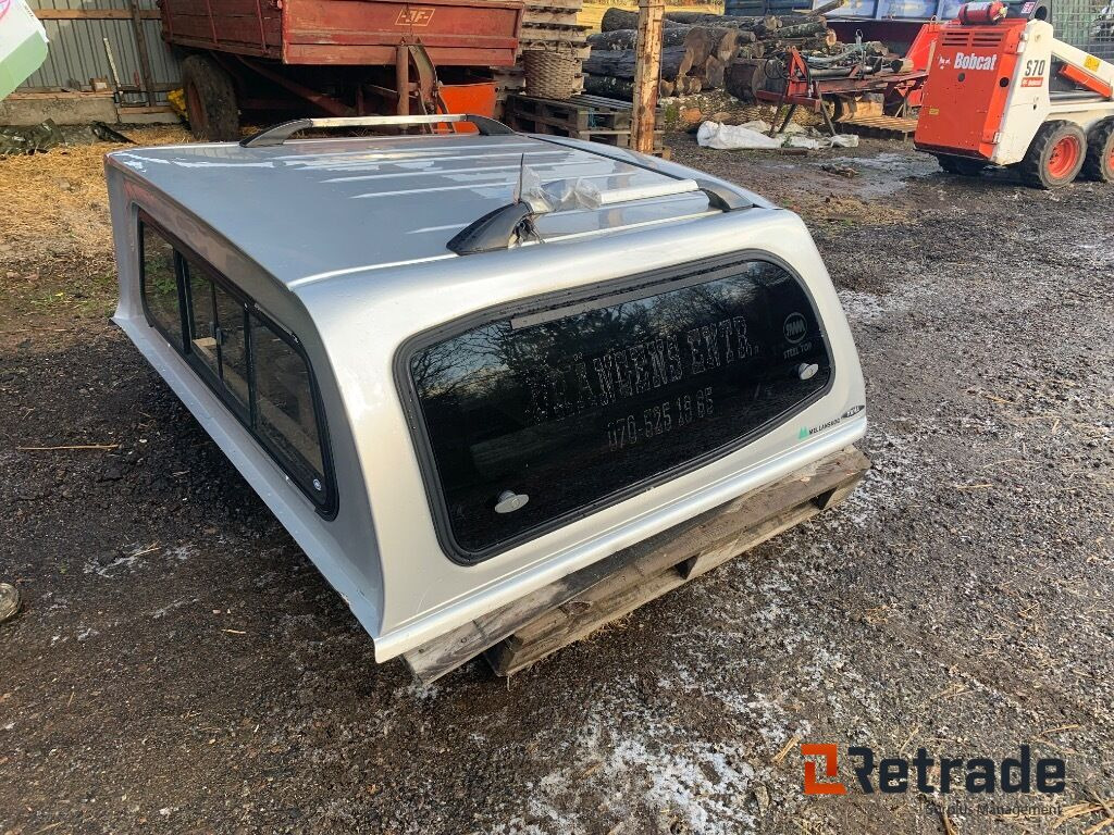 Steeltop Kåpa Kama till VW Amarok Passar till Amarok -2010 - Кузов и экстерьер для Пикапов: фото 1 Steeltop Kåpa Kama till VW Amarok Passar till Amarok -2010 - Кузов и экстерьер для Пикапов: фото 1